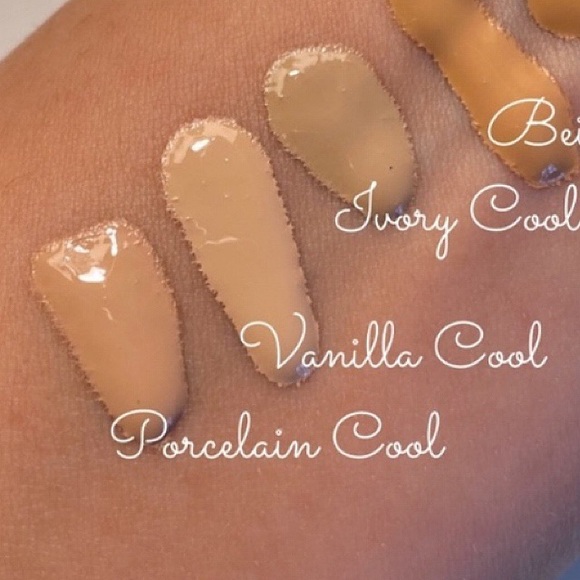 ❗️LAST ONE - 👍🏼 ORIFLAME AGE DEFYING SERUM BOOST FOUNDATION! - Picture 5 of 9